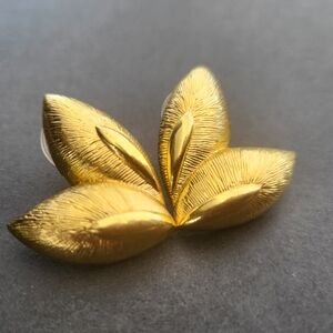 Vintage Monet Gold-Tone Leaf Earrings